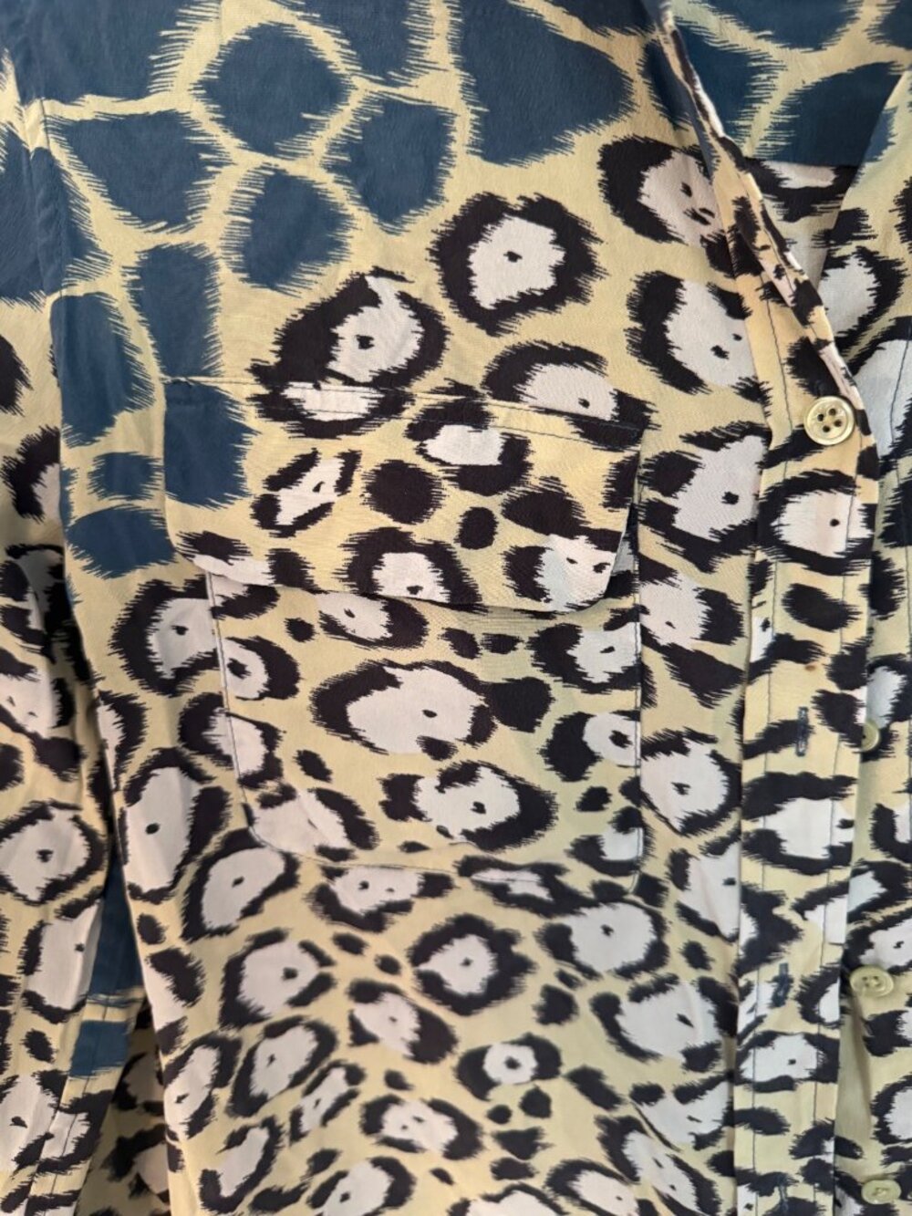 Equipment Femme Silk Button-Down Blouse Animal Leopard Print Multicolor Med Work - Picture 3 of 11